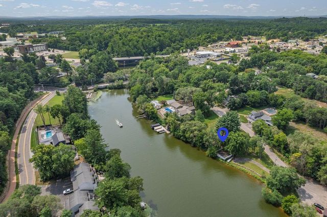 227 Sarrington Street, Wisconsin Dells, WI 53965