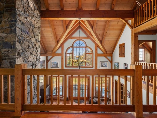 280 Hawkins Bay Lane, Ferrisburgh, VT 05456