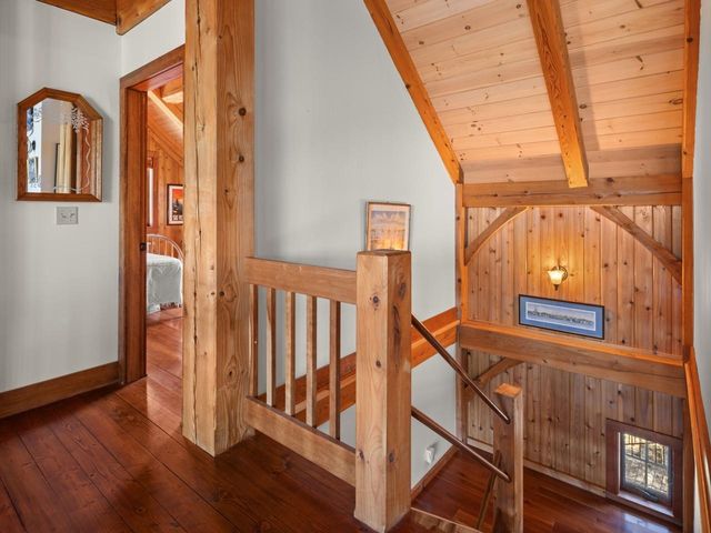 280 Hawkins Bay Lane, Ferrisburgh, VT 05456