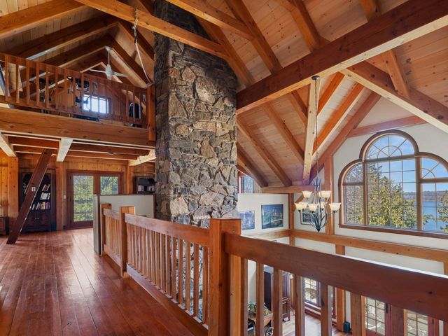 280 Hawkins Bay Lane, Ferrisburgh, VT 05456