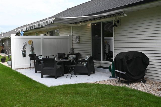 1855 SOUTHBRIDGE ROAD, De Pere, WI 54115