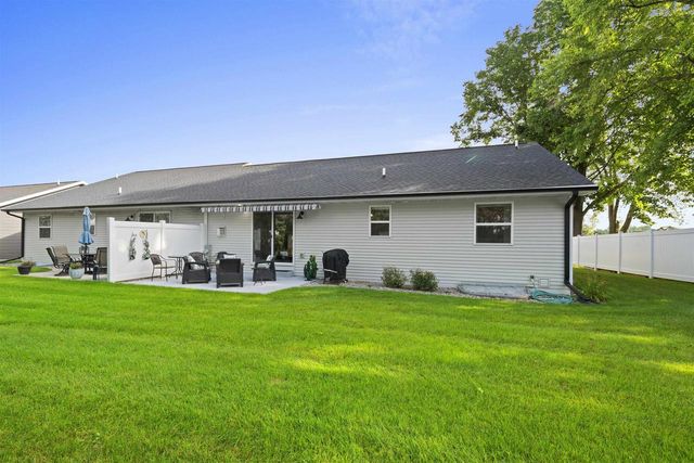 1855 SOUTHBRIDGE ROAD, De Pere, WI 54115