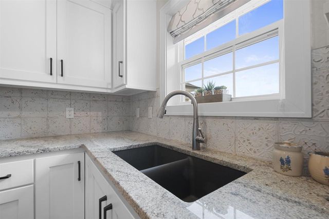 1855 SOUTHBRIDGE ROAD, De Pere, WI 54115