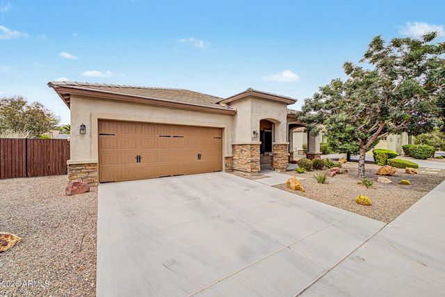 25964 W ESCUDA Drive, Buckeye, AZ 85396