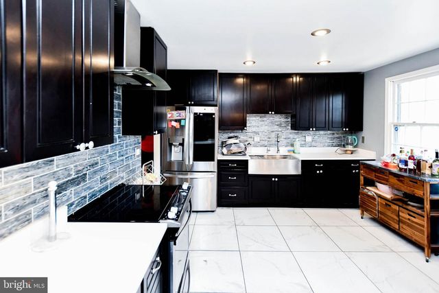 650 BROAD CREEK DR, Fort Washington, MD 20744