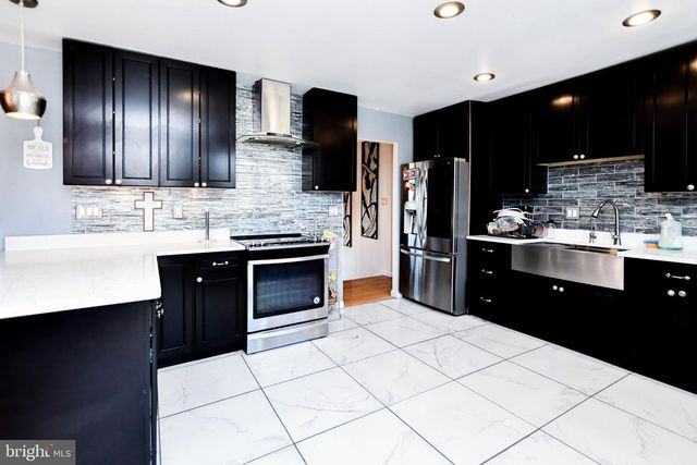 650 BROAD CREEK DR, Fort Washington, MD 20744