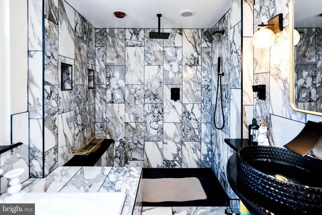 650 BROAD CREEK DR, Fort Washington, MD 20744