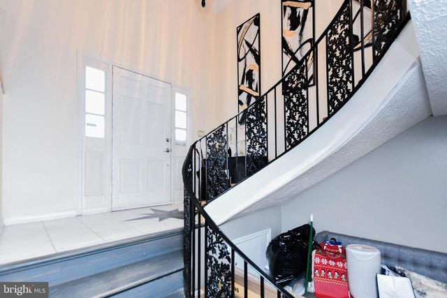 650 BROAD CREEK DR, Fort Washington, MD 20744