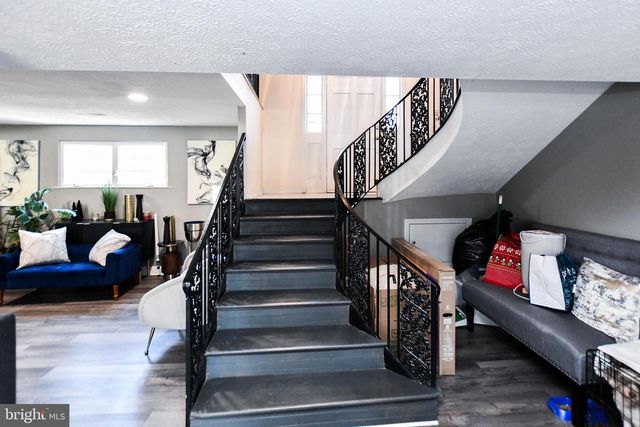 650 BROAD CREEK DR, Fort Washington, MD 20744