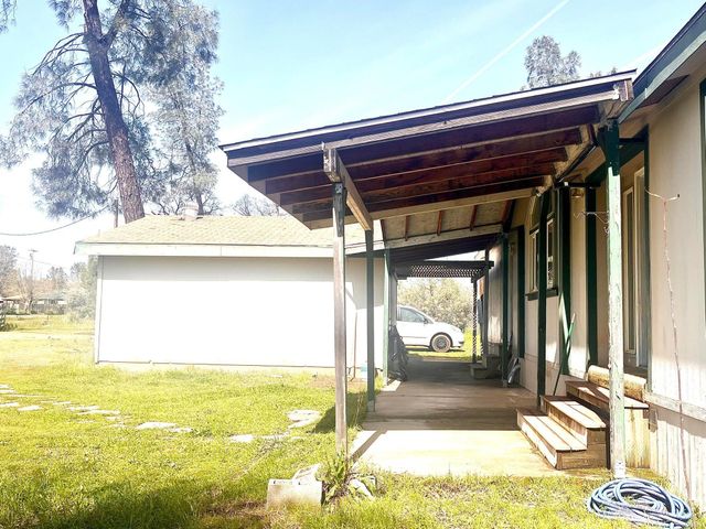 5321 Pine Street, Anderson, CA 96007