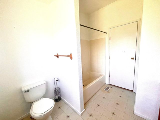 5321 Pine Street, Anderson, CA 96007