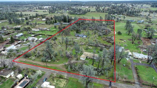 5321 Pine Street, Anderson, CA 96007