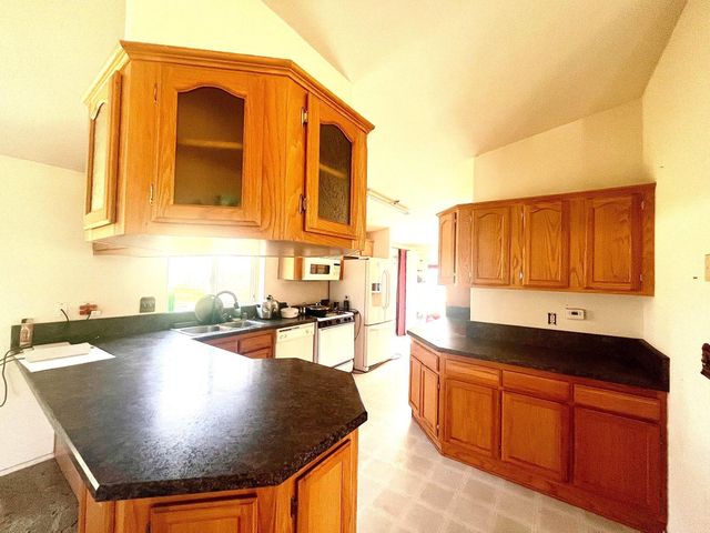 5321 Pine Street, Anderson, CA 96007