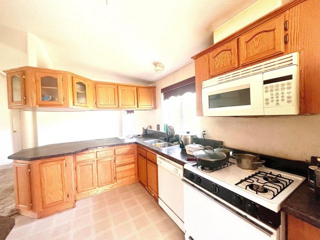 5321 Pine Street, Anderson, CA 96007