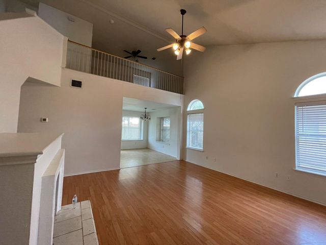 1708 Rossport BND, Leander, TX 78641