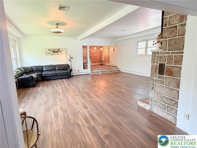 2811 Hamilton Boulevard, Allentown City, PA 18104