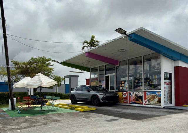 Farm Store Coral Gables, Miami, FL 33134