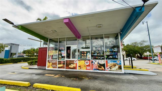 Farm Store Coral Gables, Miami, FL 33134