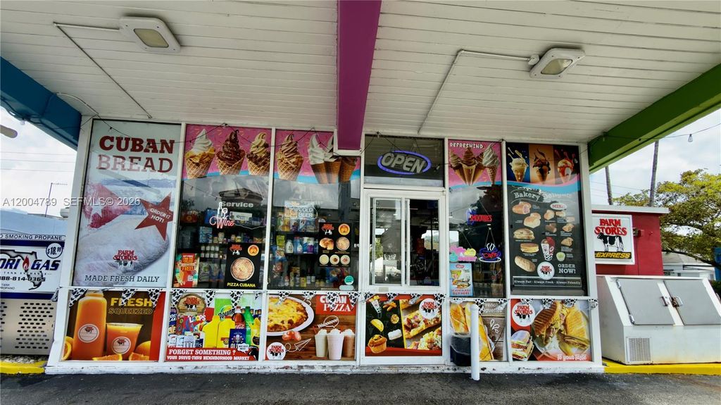 Farm Store Coral Gables, Miami, FL 33134