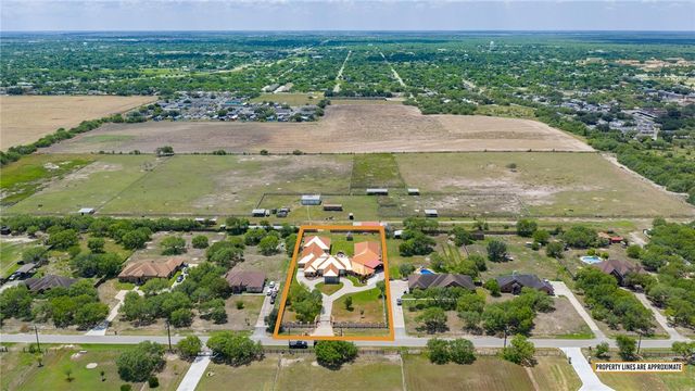 221 W Sage, Kingsville, TX 78363