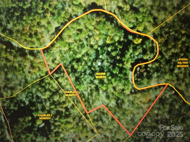 000 Stone Pillow Road 14B, Tuckasegee, NC 28783