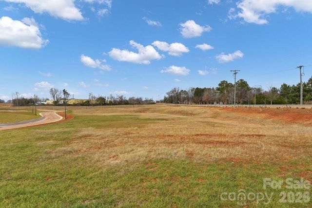 302 Fincastle Glen, Shelby, NC 28152
