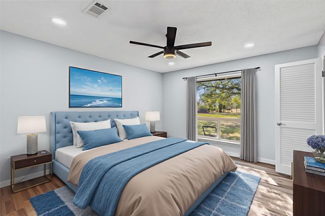 3092 Woodglen Drive, Commerce, TX 75428