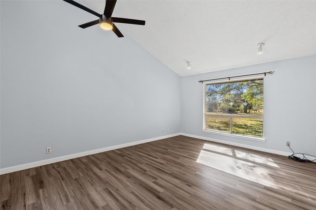 3092 Woodglen Drive, Commerce, TX 75428