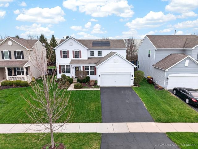 147 Reston Lane, Gilberts, IL 60136