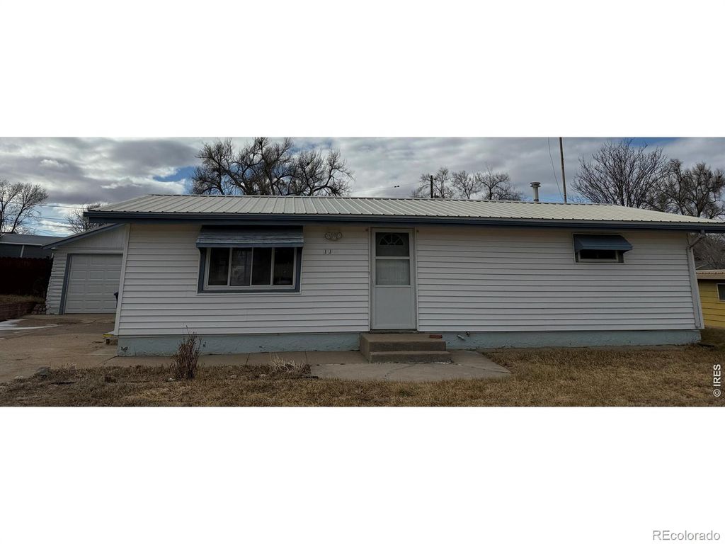 119 Pine Street, Log Lane Village, CO 80705