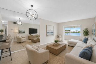 1116 Lake Terrace 207, Boynton Beach, FL 33426