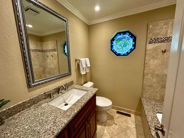 854 Poker Flat Rd, Copperopolis, CA 95228