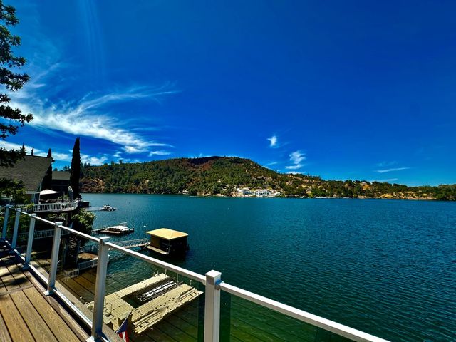 854 Poker Flat Rd, Copperopolis, CA 95228