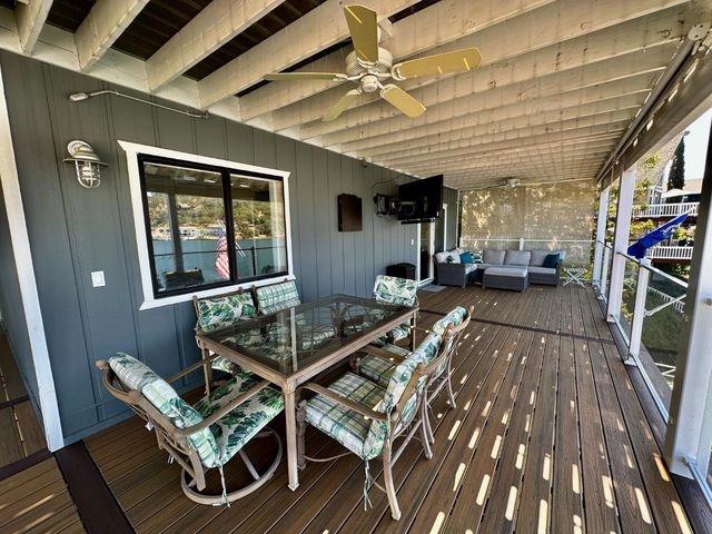 854 Poker Flat Rd, Copperopolis, CA 95228