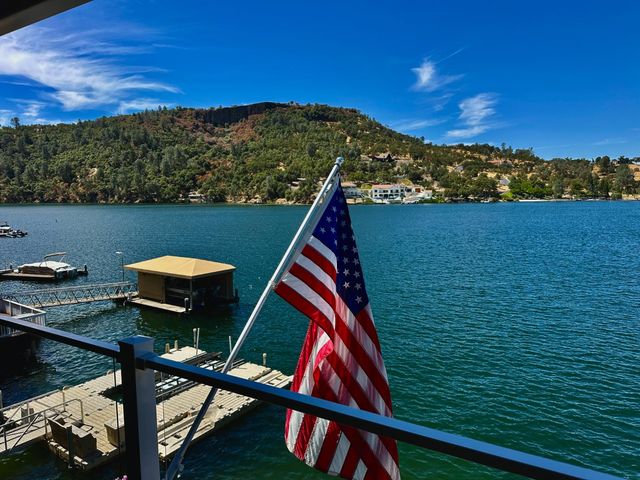 854 Poker Flat Rd, Copperopolis, CA 95228