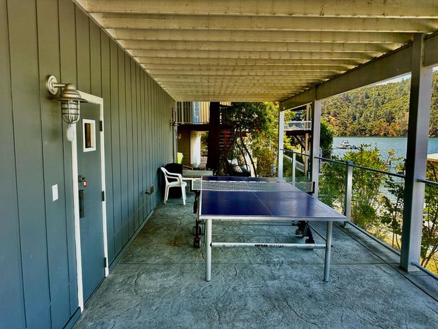 854 Poker Flat Rd, Copperopolis, CA 95228