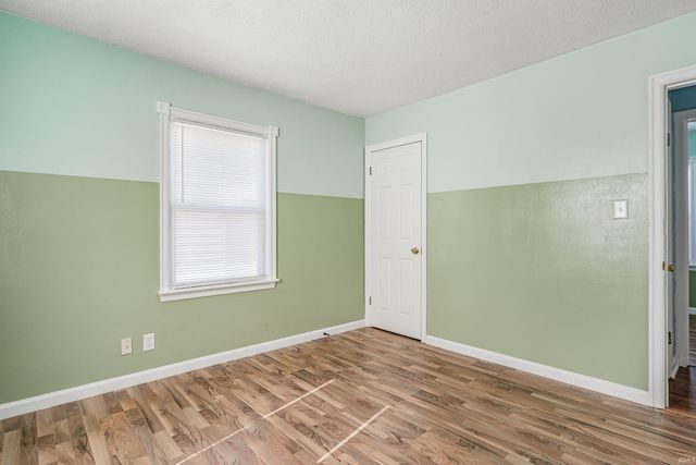 1013 Mckinnie Avenue, Fort Wayne, IN 46806