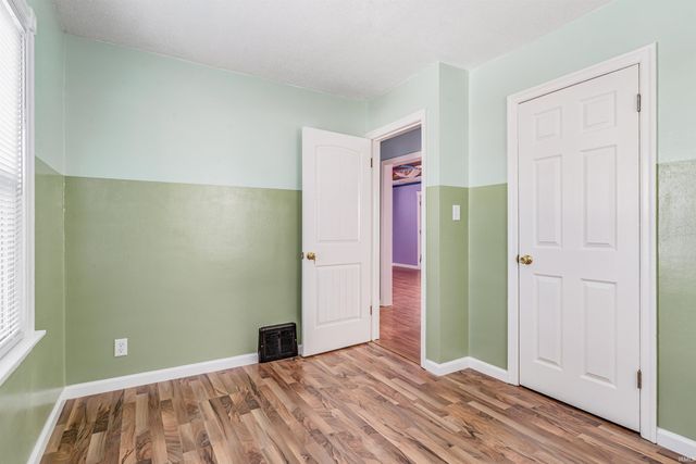 1013 Mckinnie Avenue, Fort Wayne, IN 46806