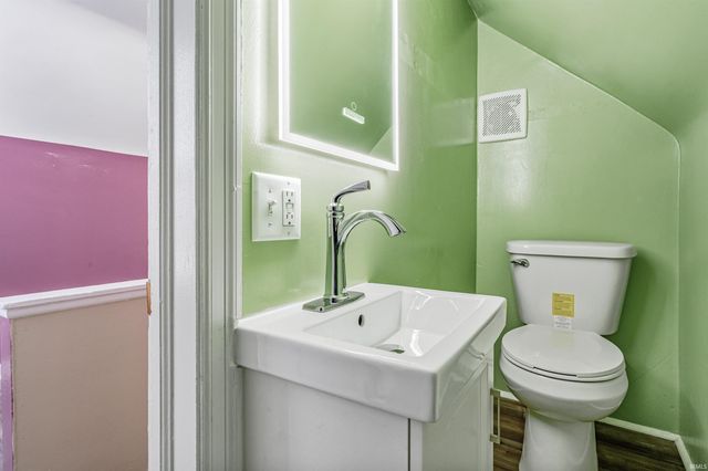 1013 Mckinnie Avenue, Fort Wayne, IN 46806