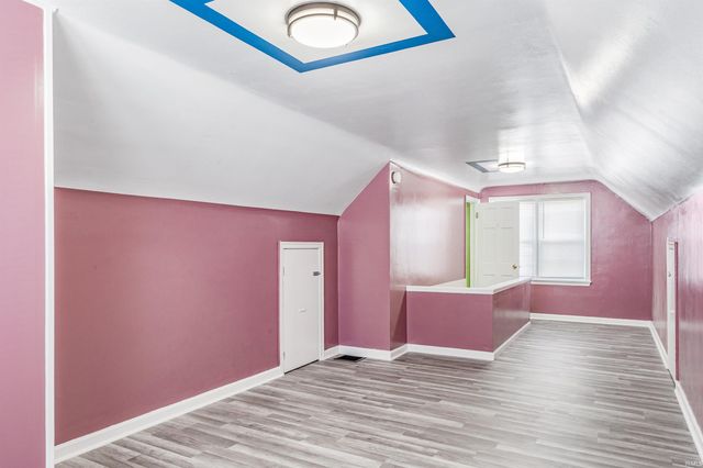 1013 Mckinnie Avenue, Fort Wayne, IN 46806