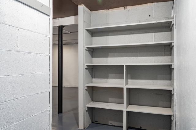 1013 Mckinnie Avenue, Fort Wayne, IN 46806