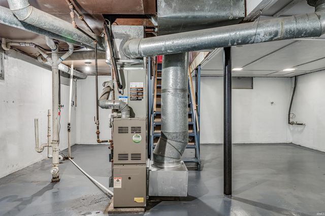 1013 Mckinnie Avenue, Fort Wayne, IN 46806