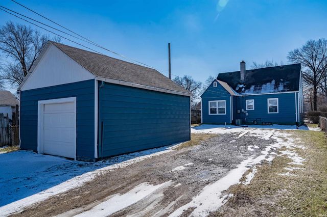 1013 Mckinnie Avenue, Fort Wayne, IN 46806