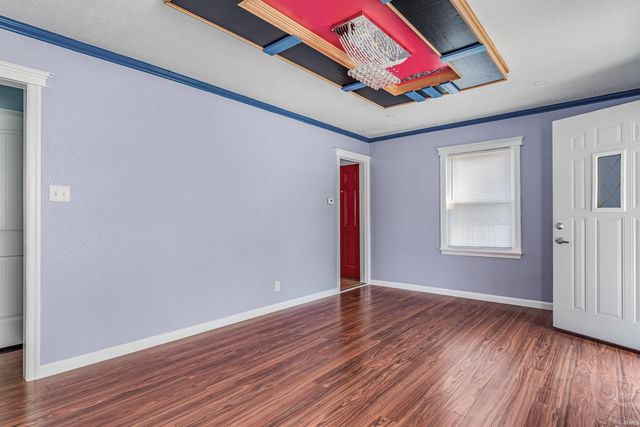 1013 Mckinnie Avenue, Fort Wayne, IN 46806