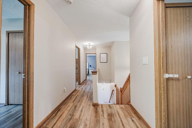 3120 Longridge Way, Grove City, OH 43123