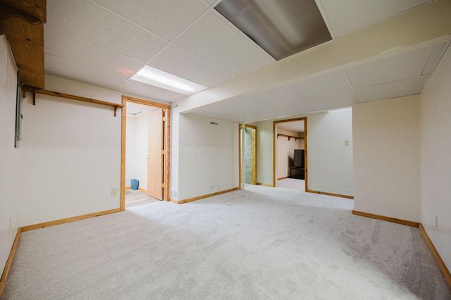 3120 Longridge Way, Grove City, OH 43123