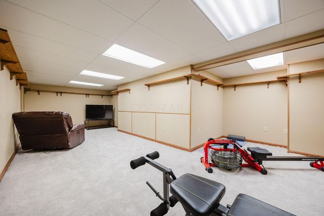 3120 Longridge Way, Grove City, OH 43123