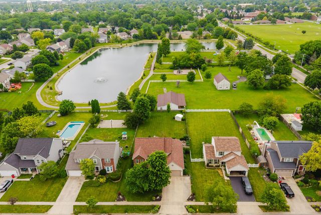3120 Longridge Way, Grove City, OH 43123