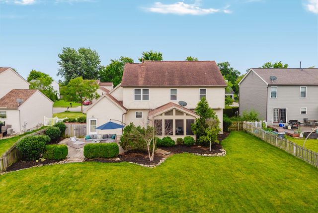 3120 Longridge Way, Grove City, OH 43123