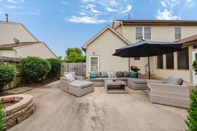 3120 Longridge Way, Grove City, OH 43123